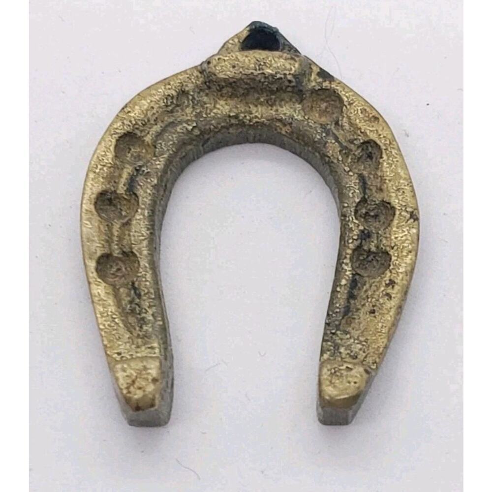 Vintage WW2 Era British Soldiers Good Luck Lucky Horse Shoe Pendant Cast Iron - Picture 3 of 7